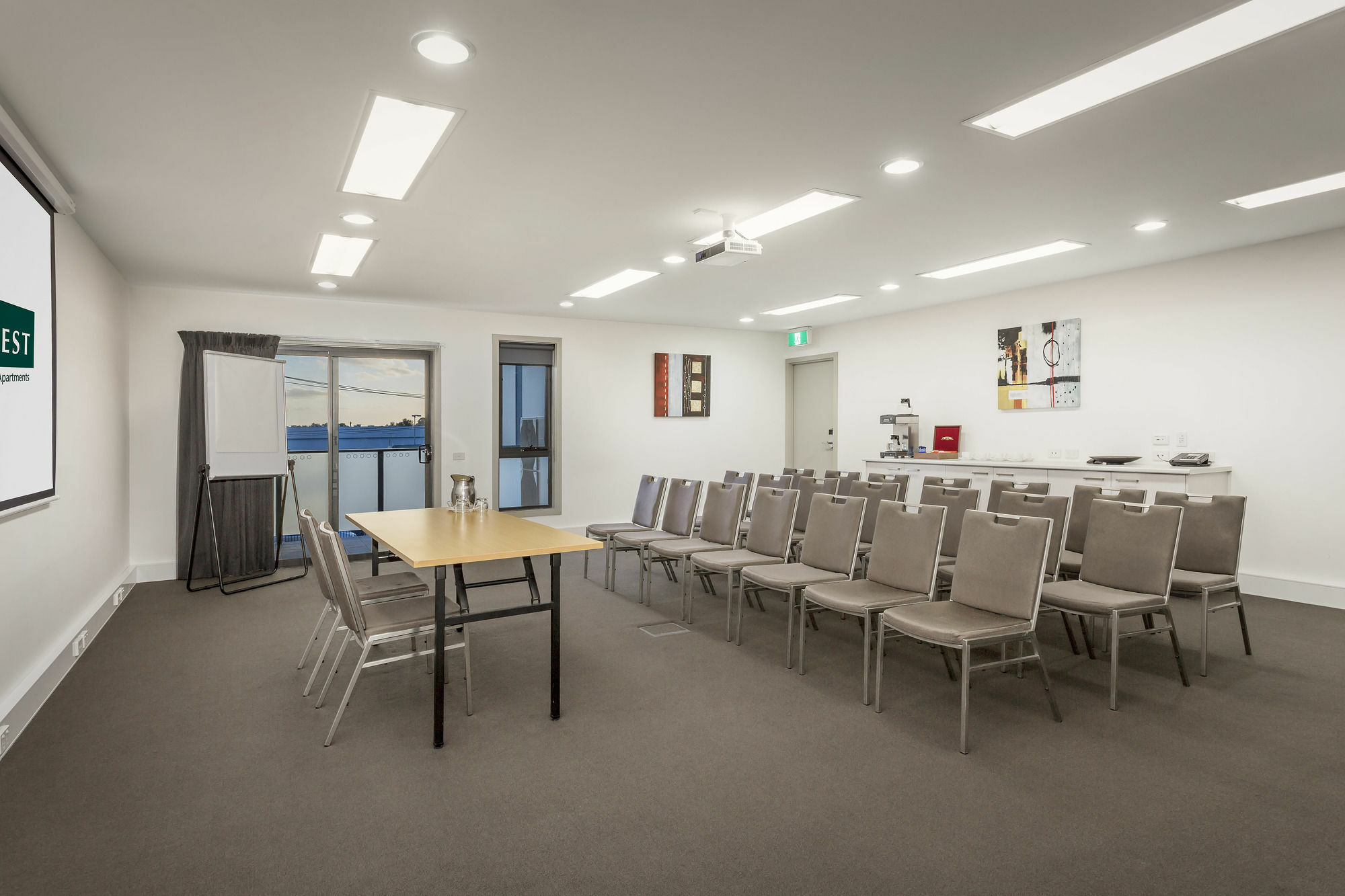 Quest Werribee Aparthotel Exteriör bild